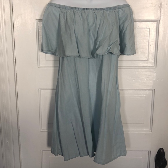 Old Navy Dresses & Skirts - Off the shoulder denim shift dress
